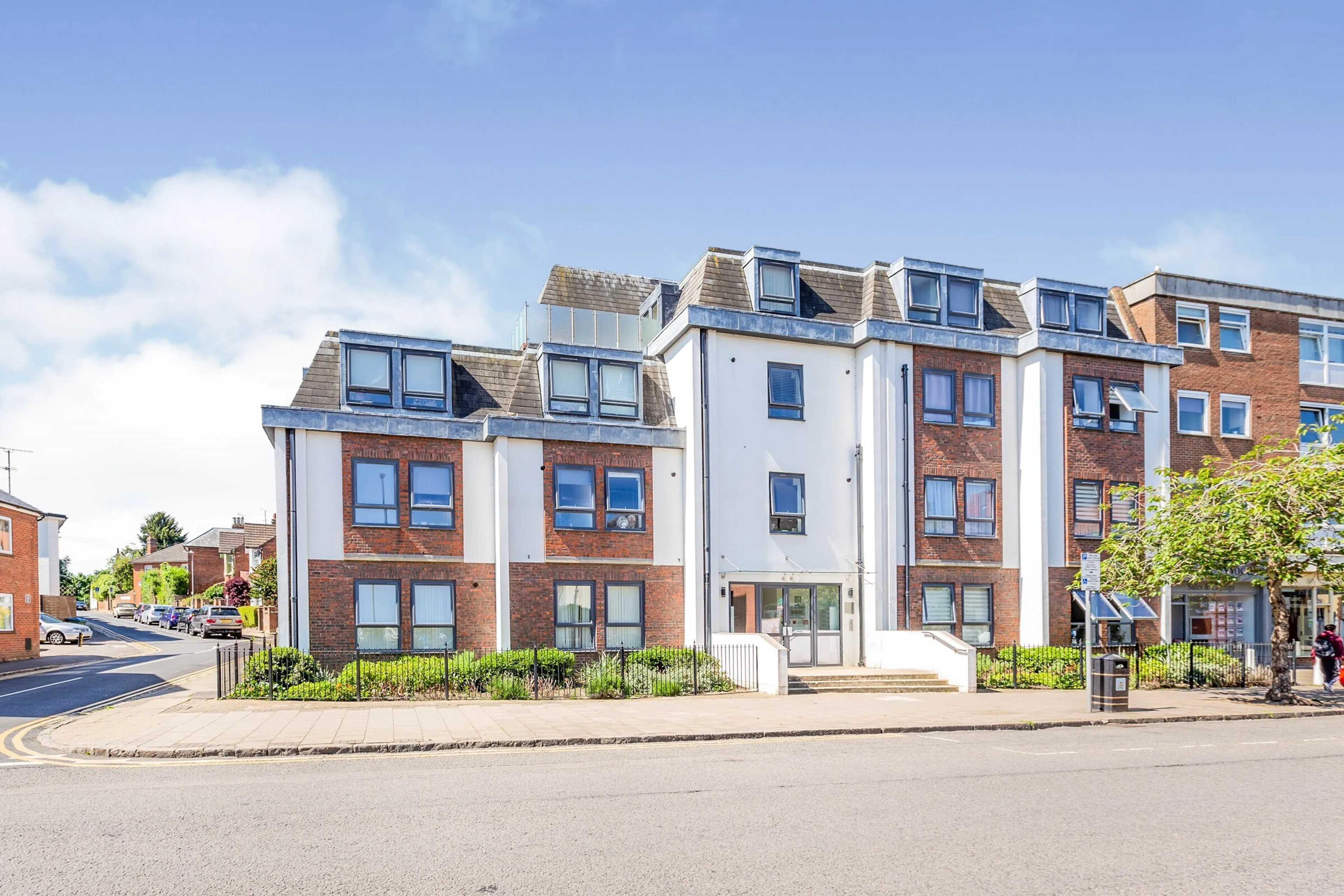 Property photo 0