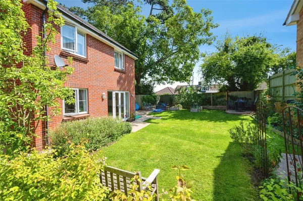 Portsdown View, HAVANT, Hampshire, PO9