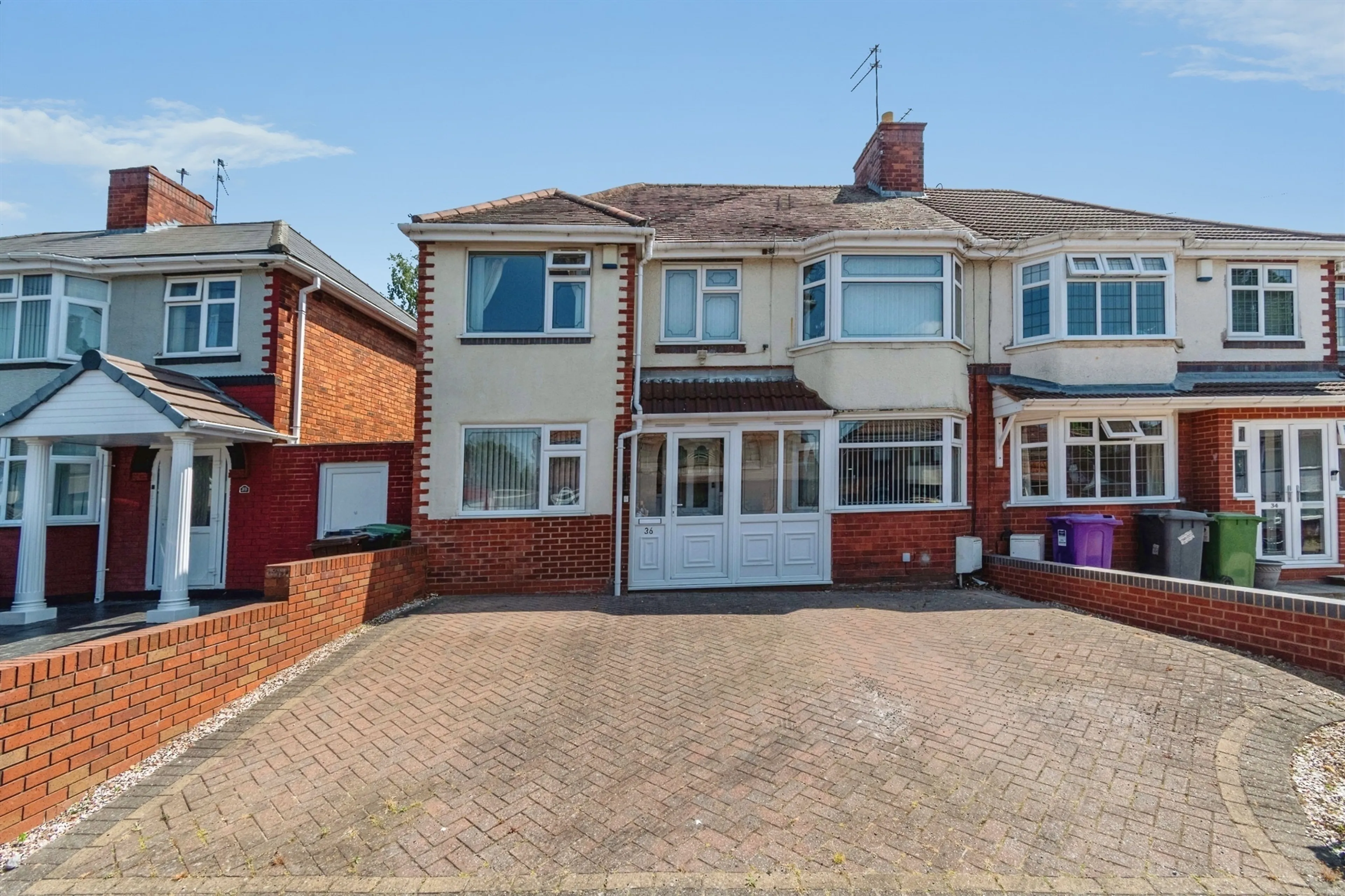 Property photo 0