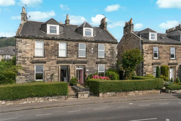 Kinghorn Road, Burntisland, Fife, KY3