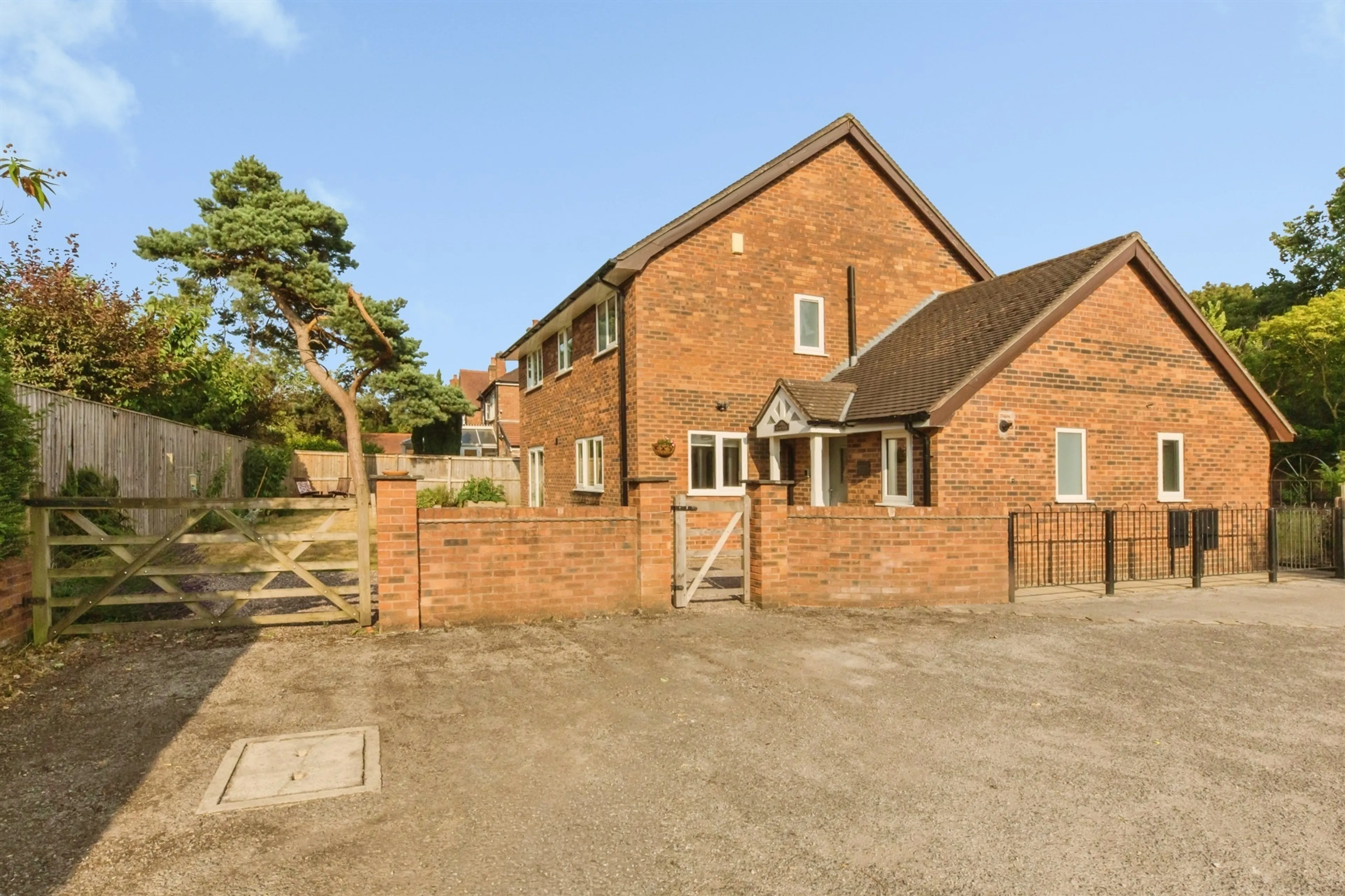 Property at Sandiway Close, Sandiway, Northwich