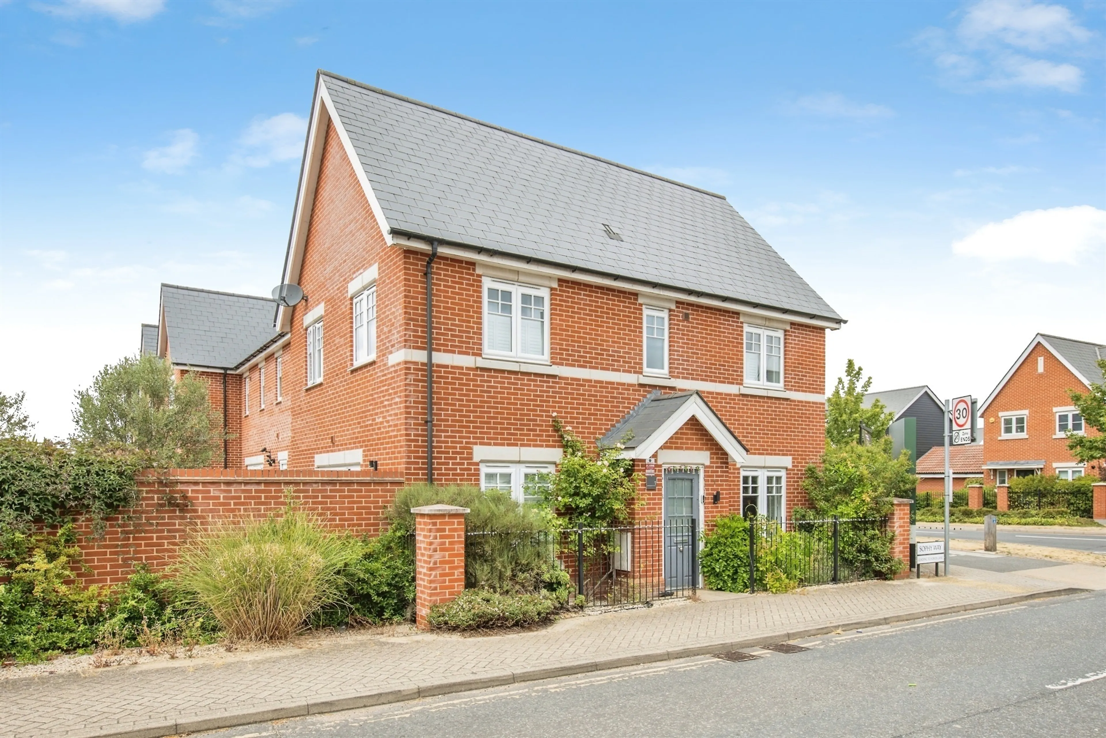 Property photo 1