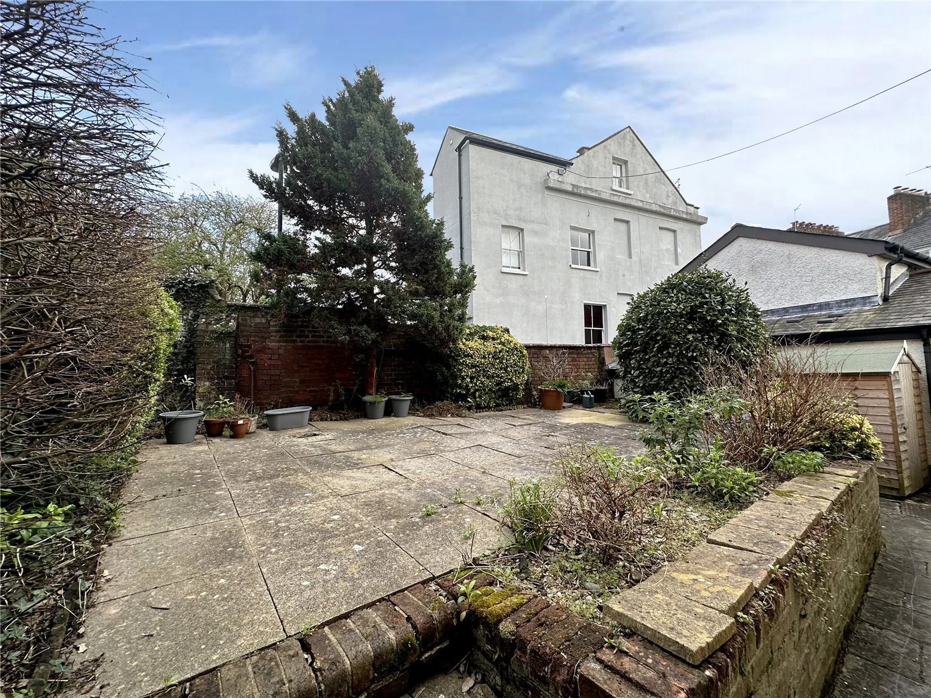 Property photo top 0
