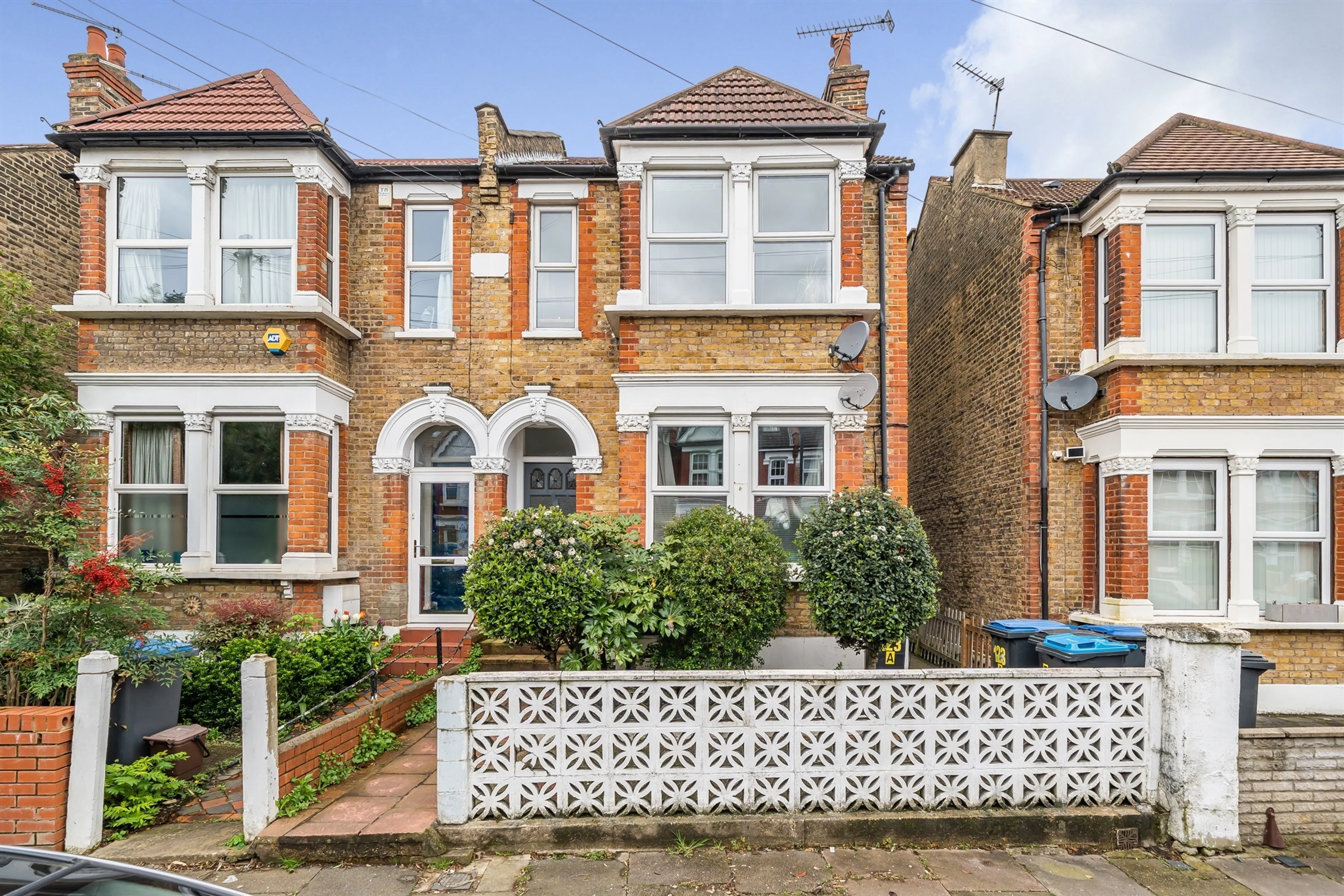 Property at Warwick Road, Bounds Green