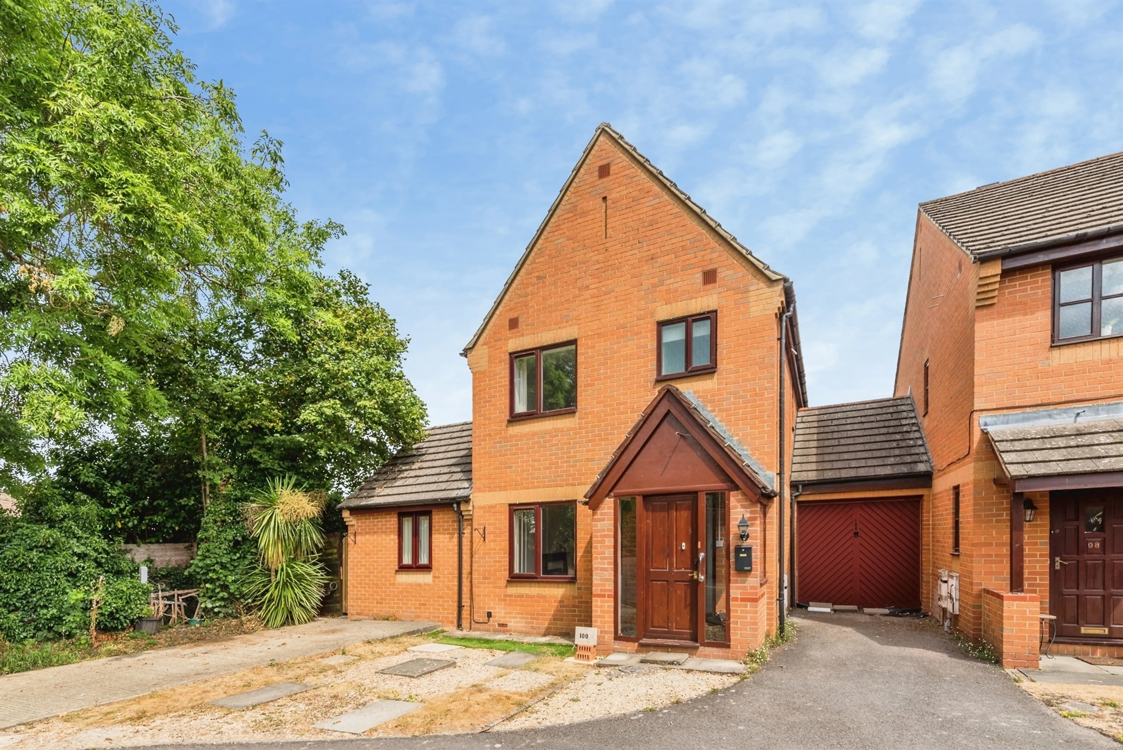 Property photo 0