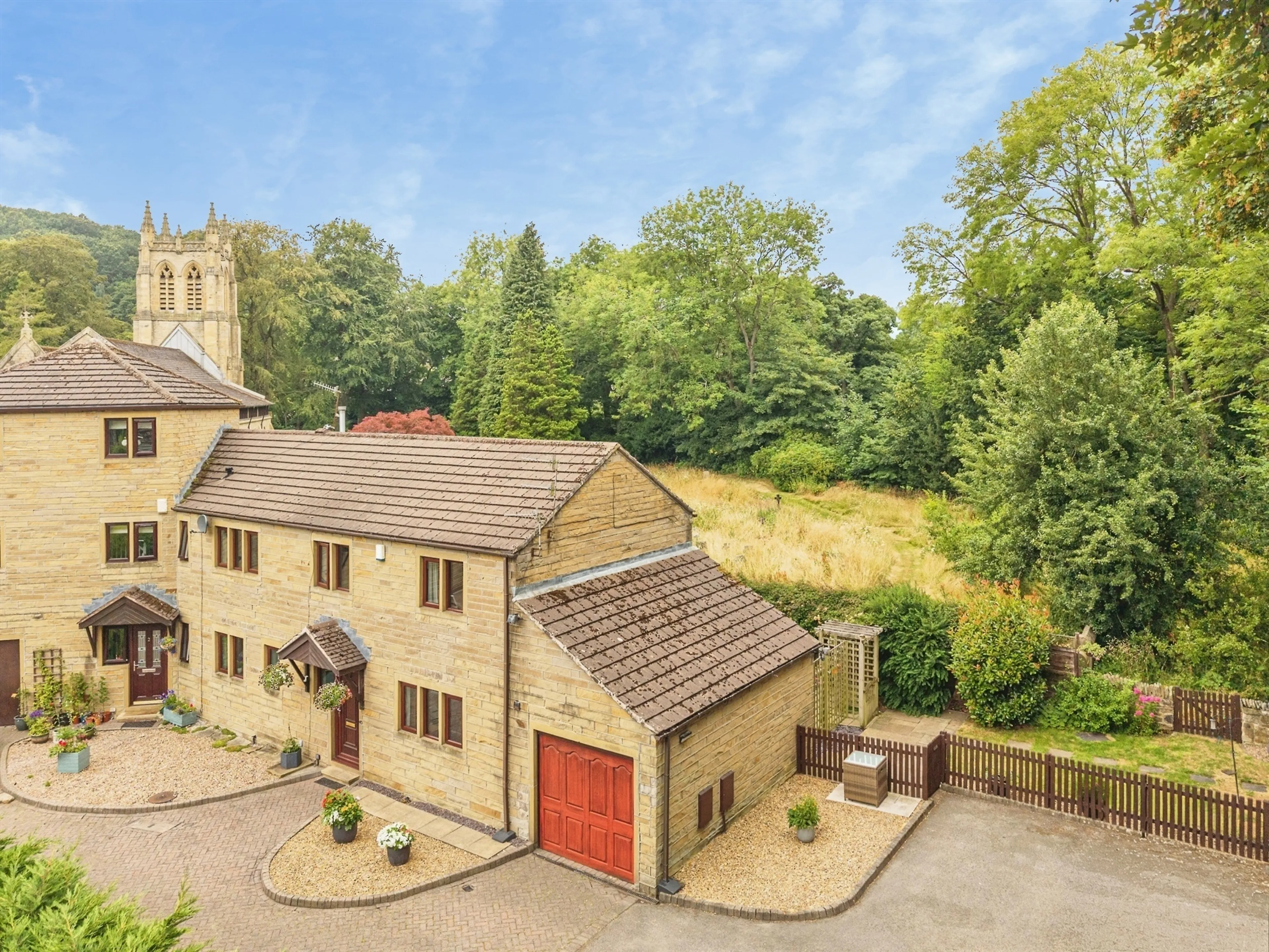 Property at Holmeside Mews, Huddersfield