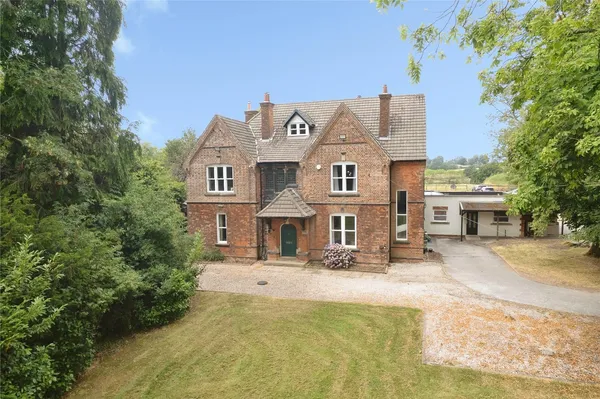 Morton Road, Pilsley, Chesterfield, D...