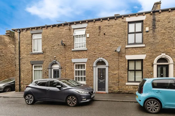 Co-operative Street, Springhead, OL4