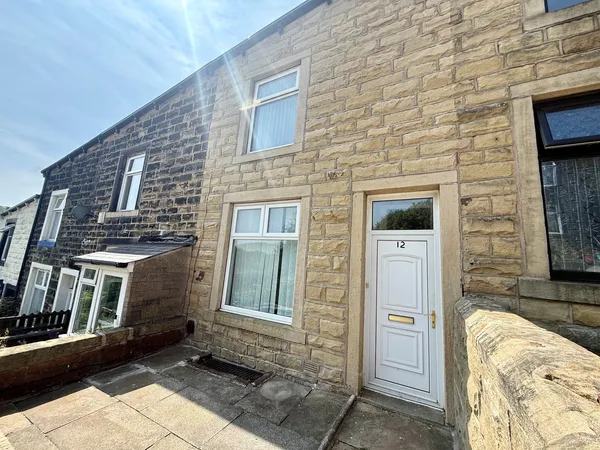 Sutherland Street, Colne, BB8
