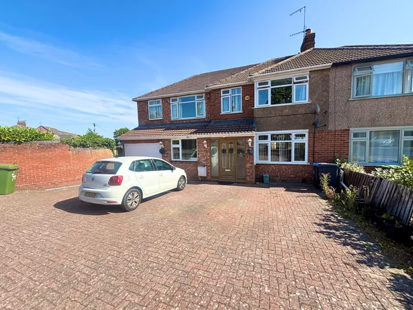 Franklin Road, Whitnash