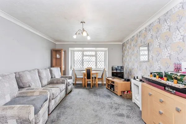 Eastbourne Grove, Westcliff-on-Sea, E...