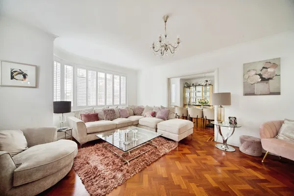 Chase Road, London, N14