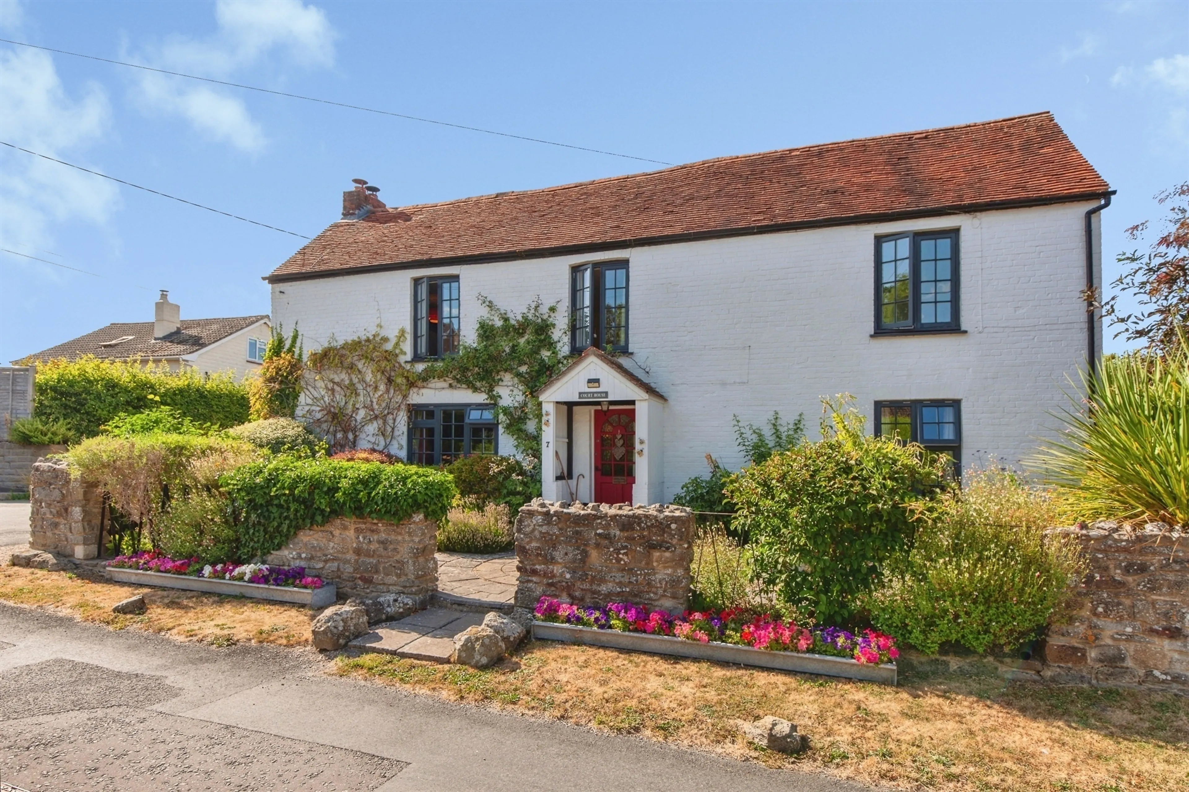 Property photo 0