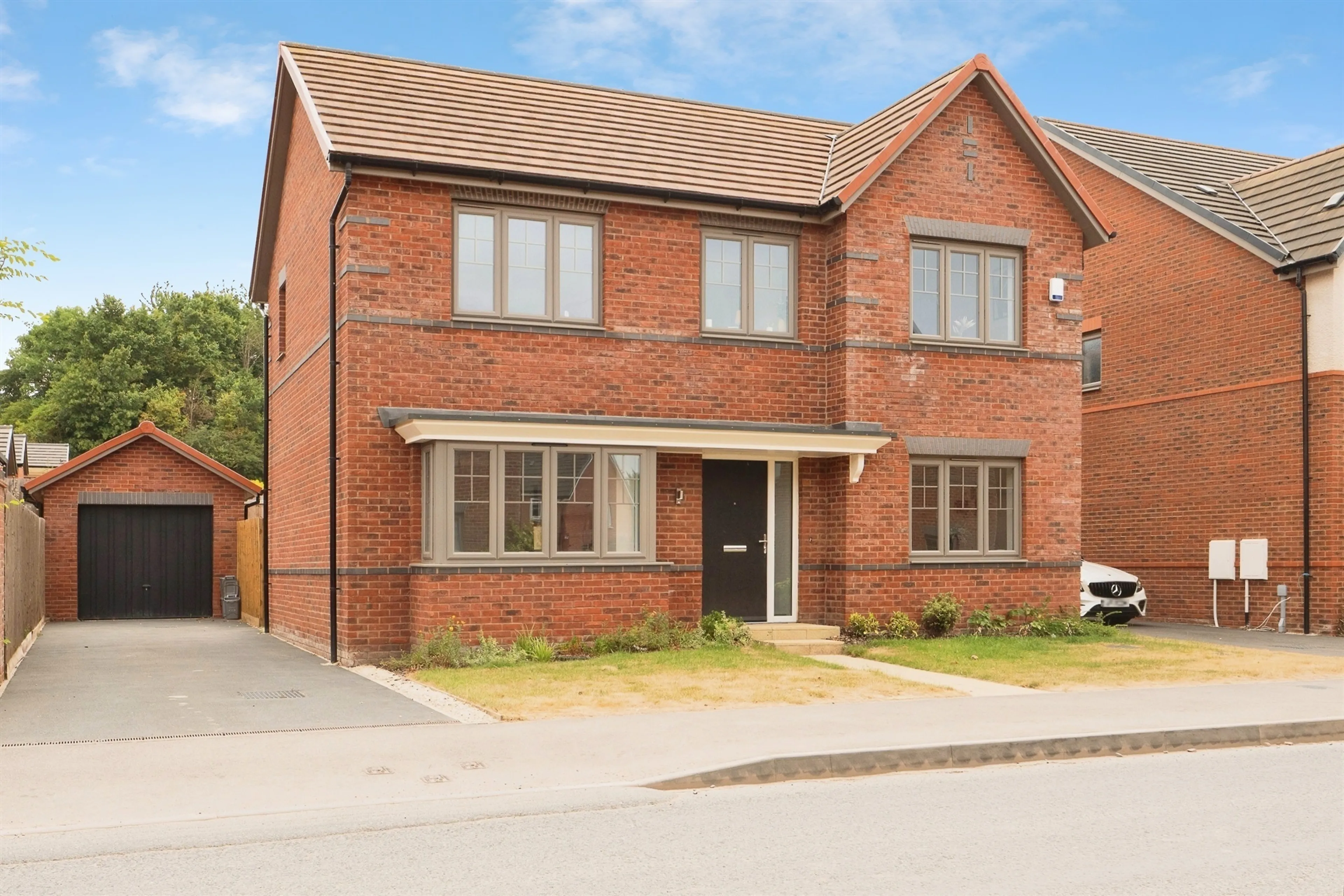 Property photo 0