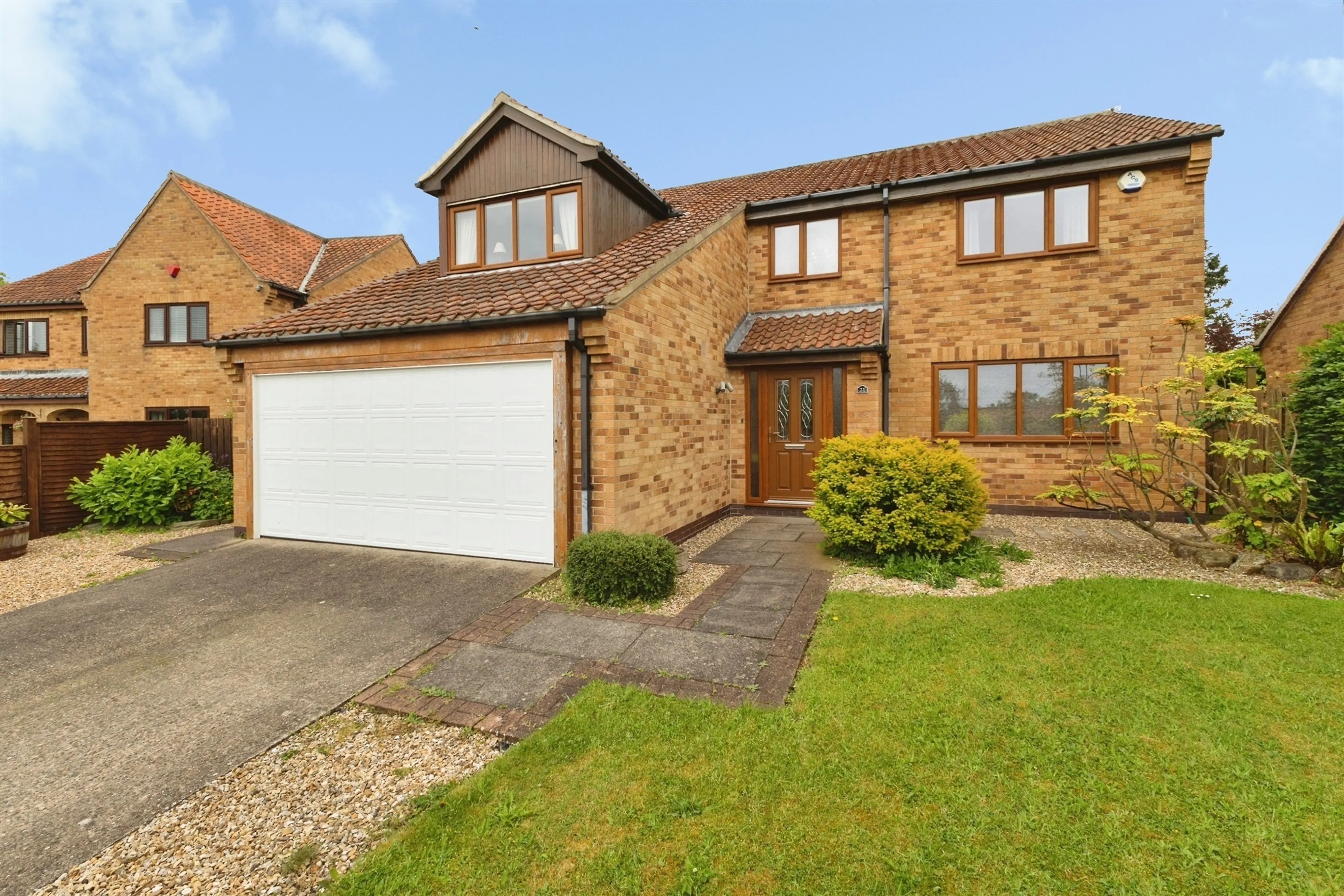 Property photo 0