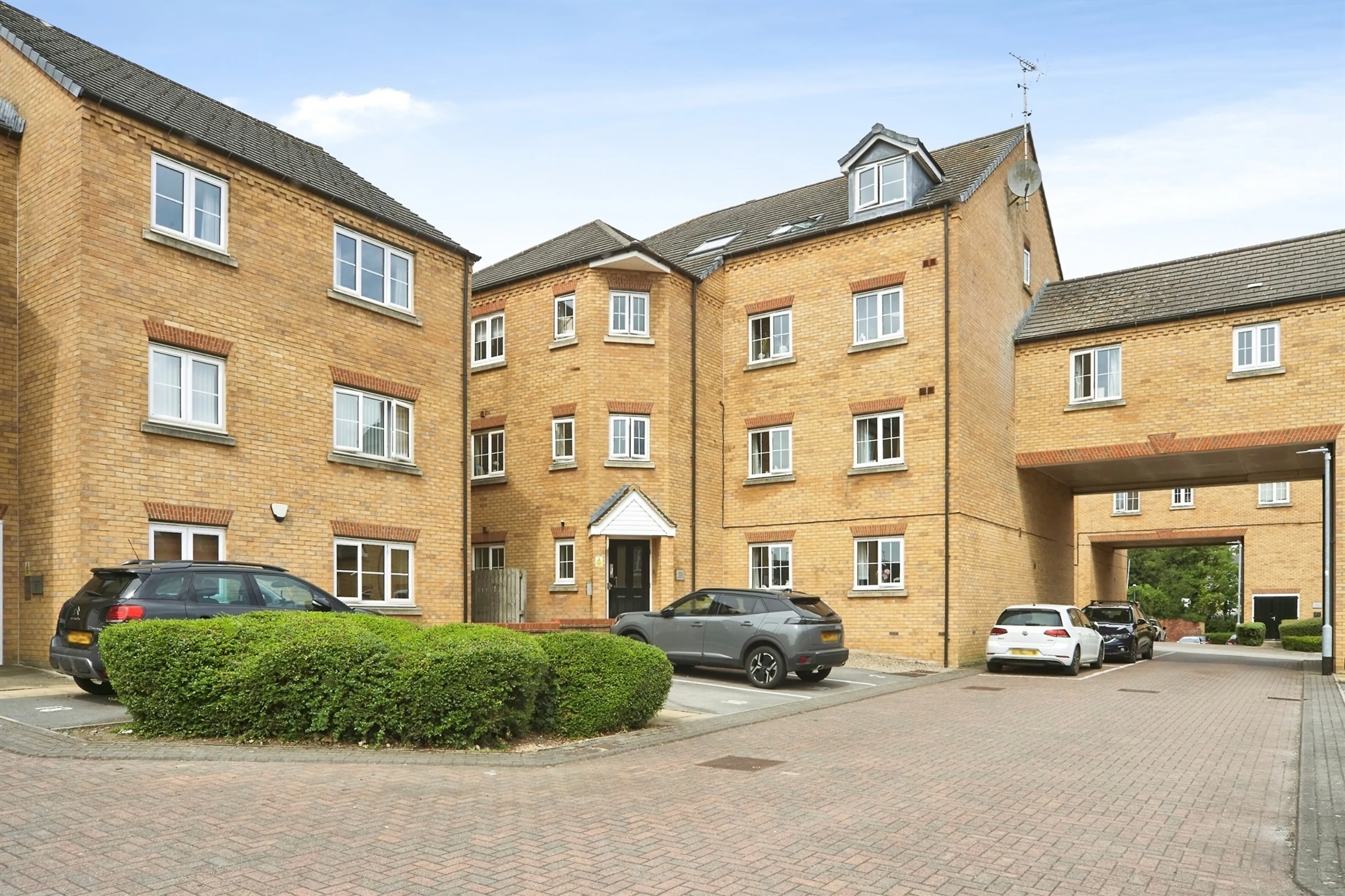 Property at Broadlands Court, Pudsey