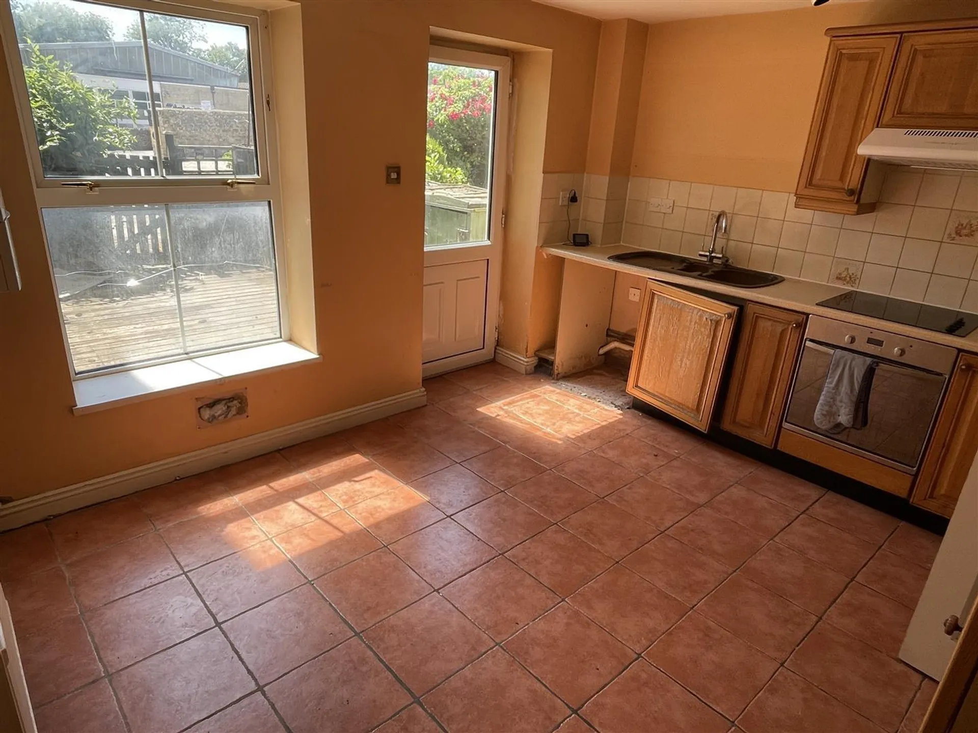 Property photo top 2