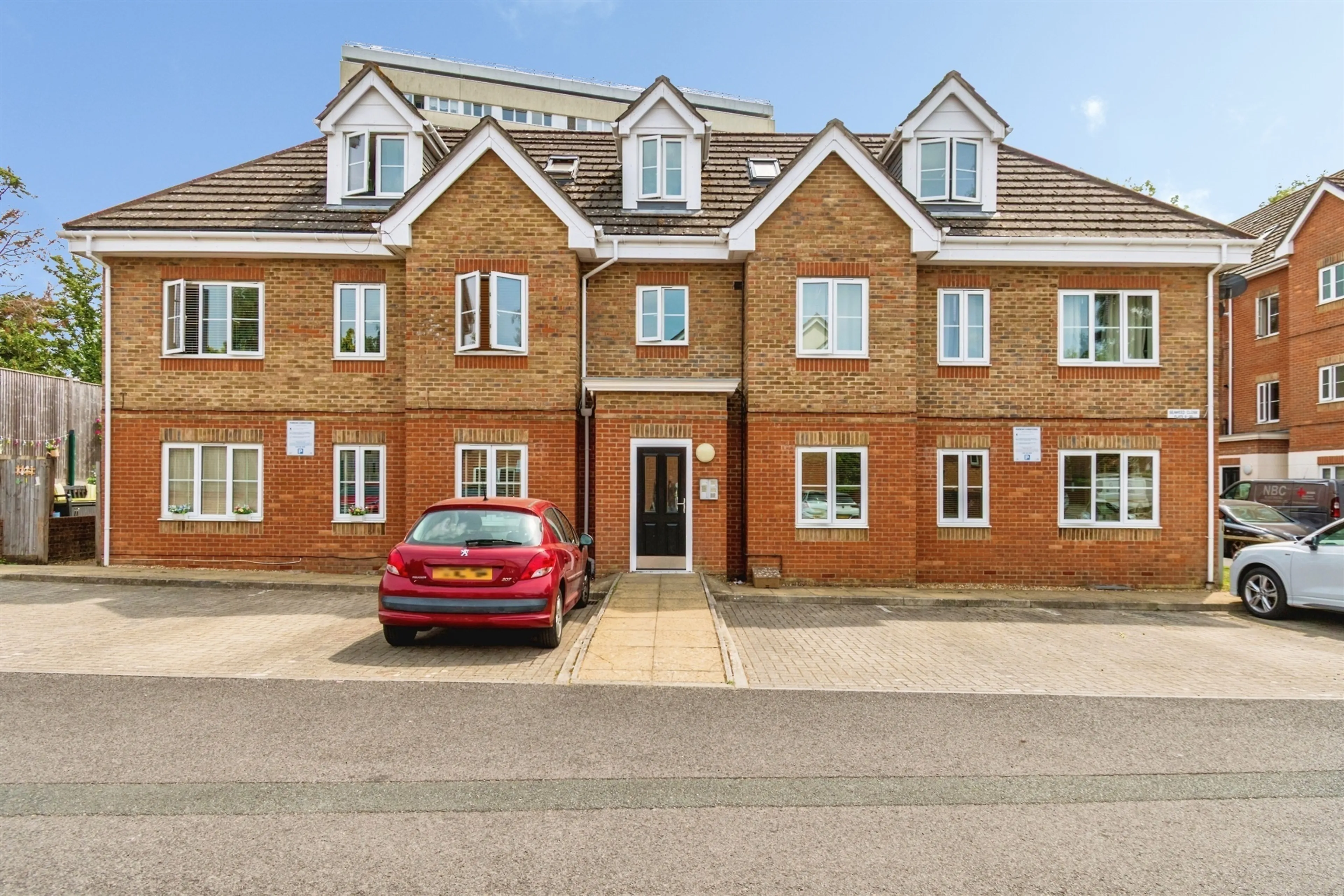 Property photo 0