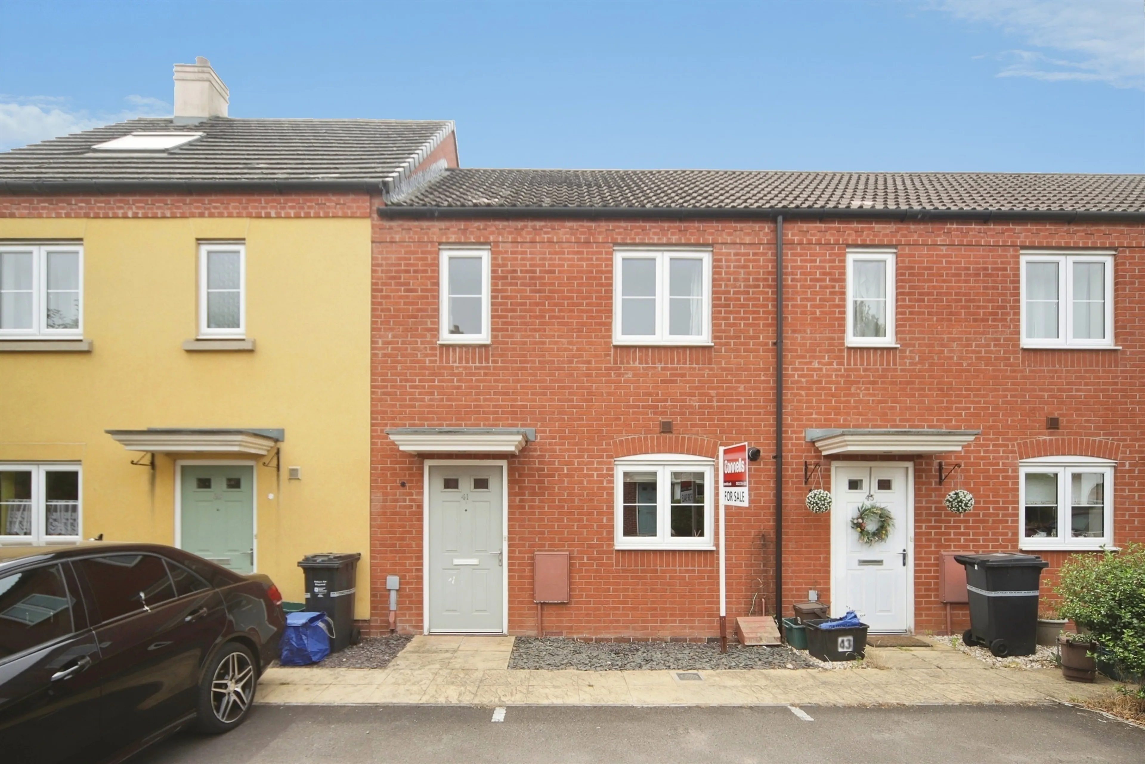 Property photo 0