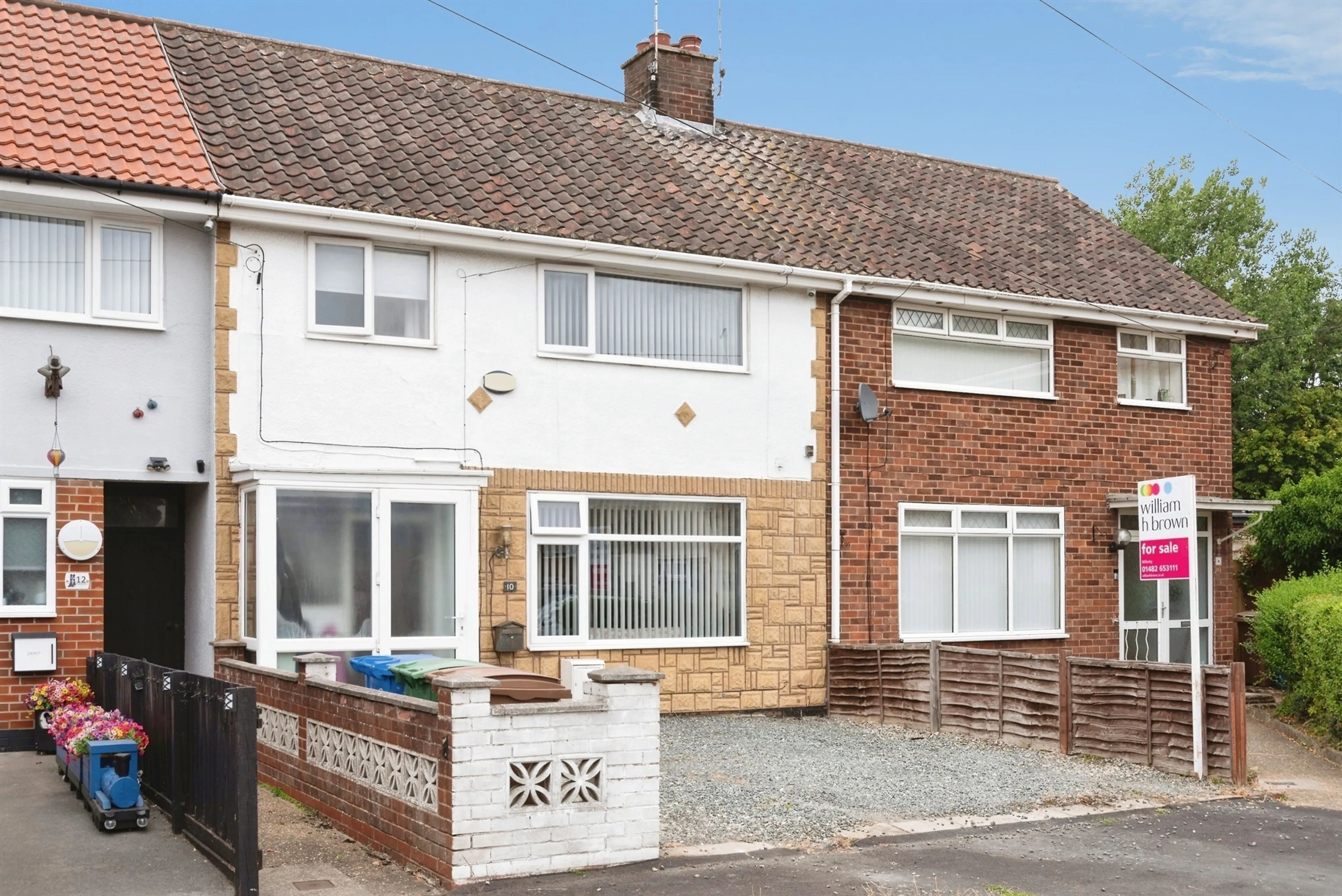 Property at Woodhill Close, Anlaby, Hull