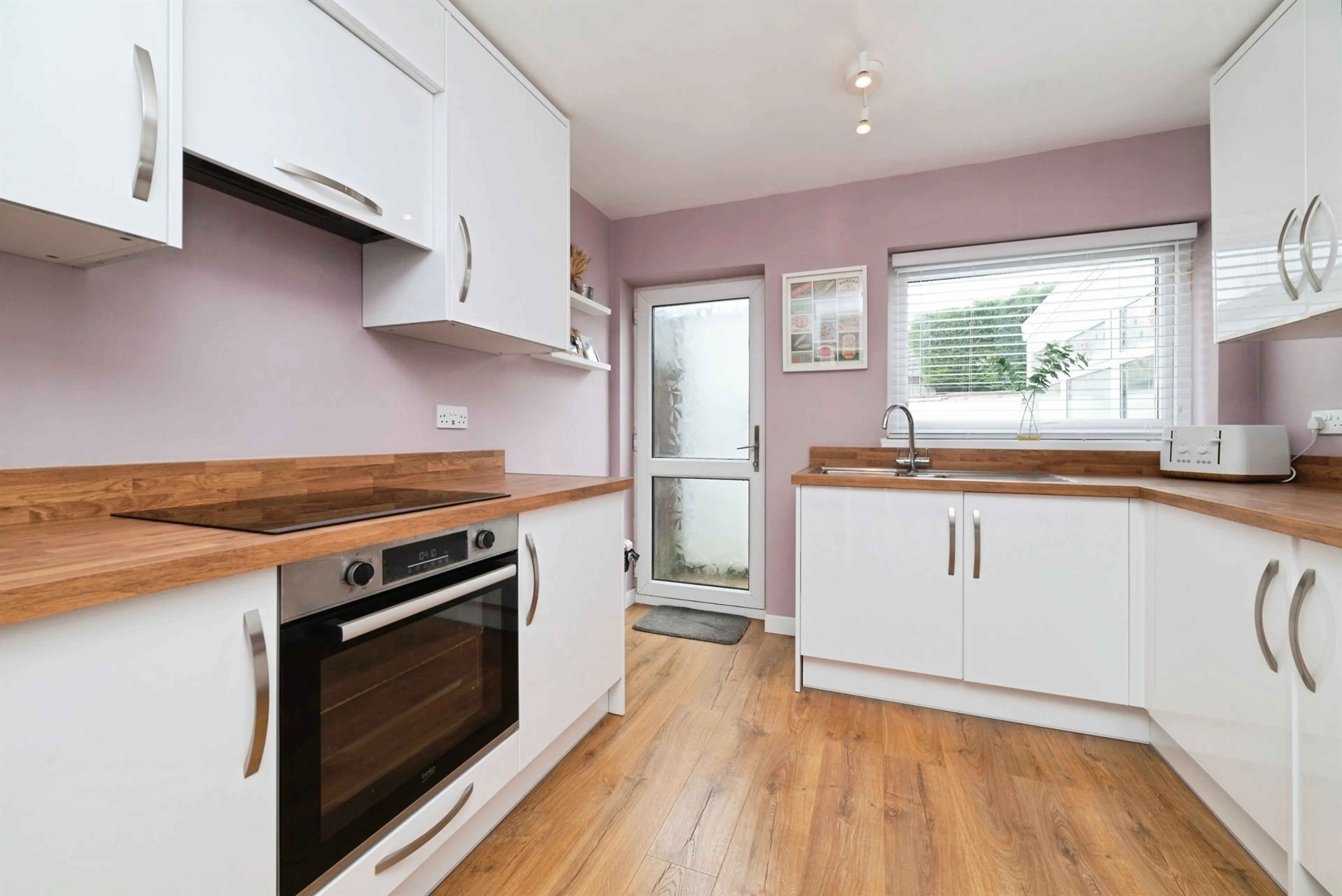 Property at Woodhill Close, Anlaby, Hull