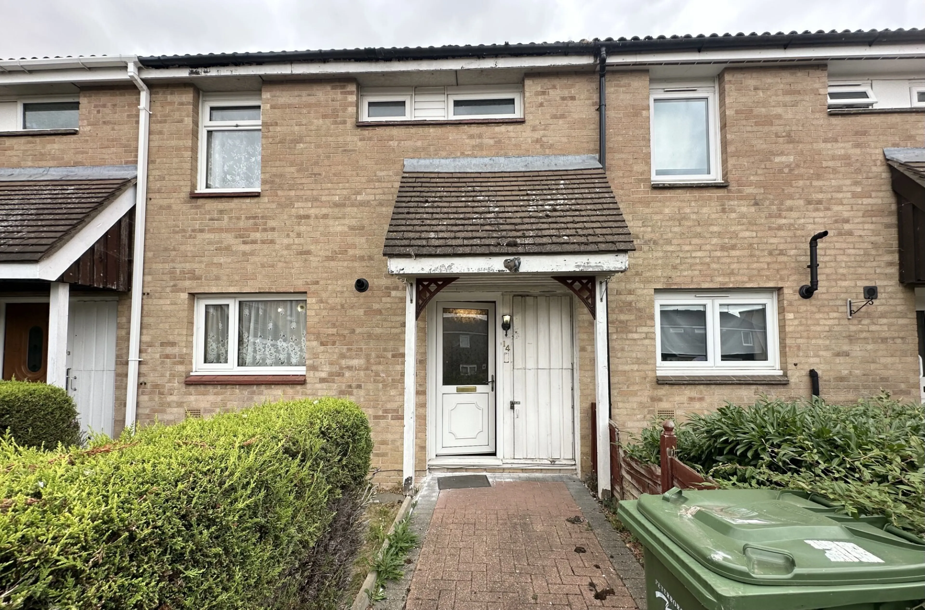 Property photo 0