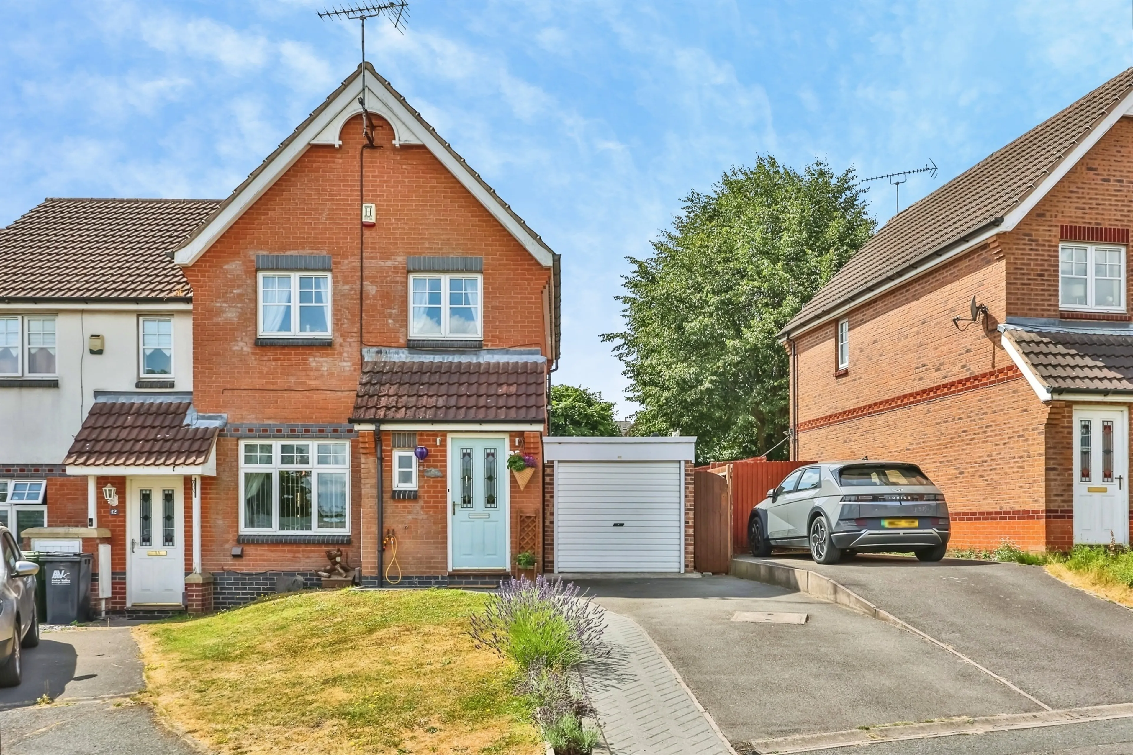 Property photo 0