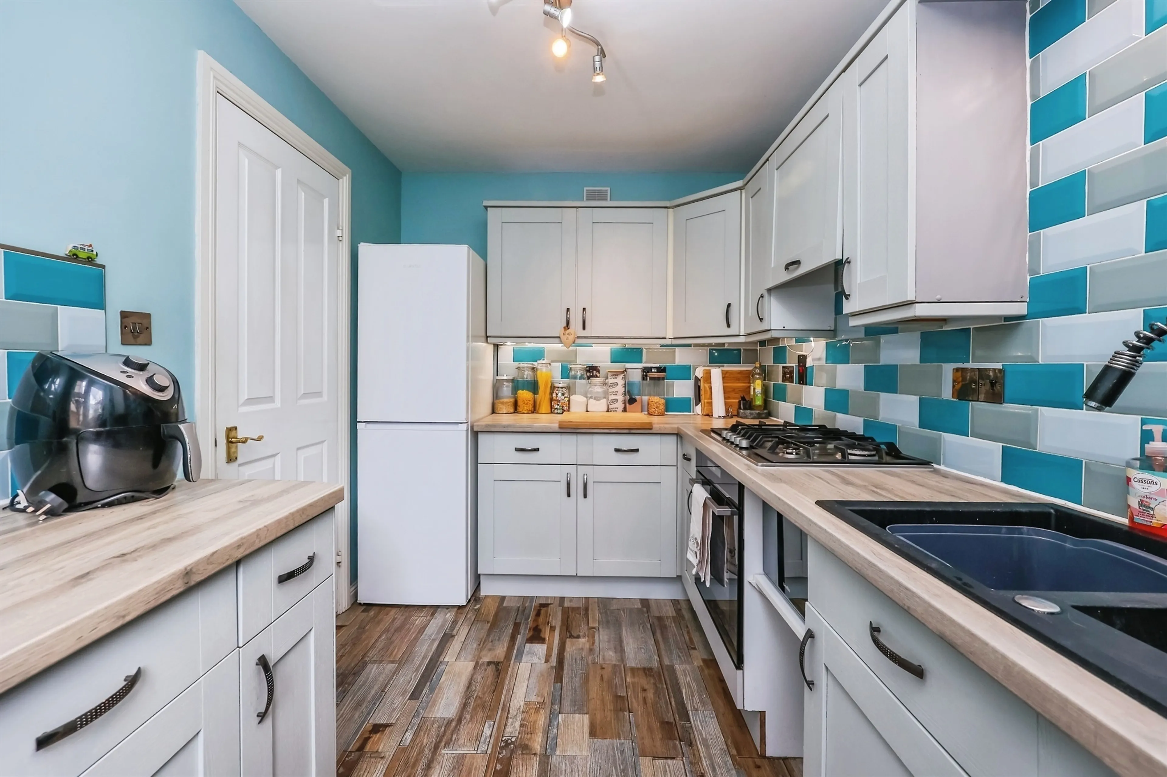 Property photo 1