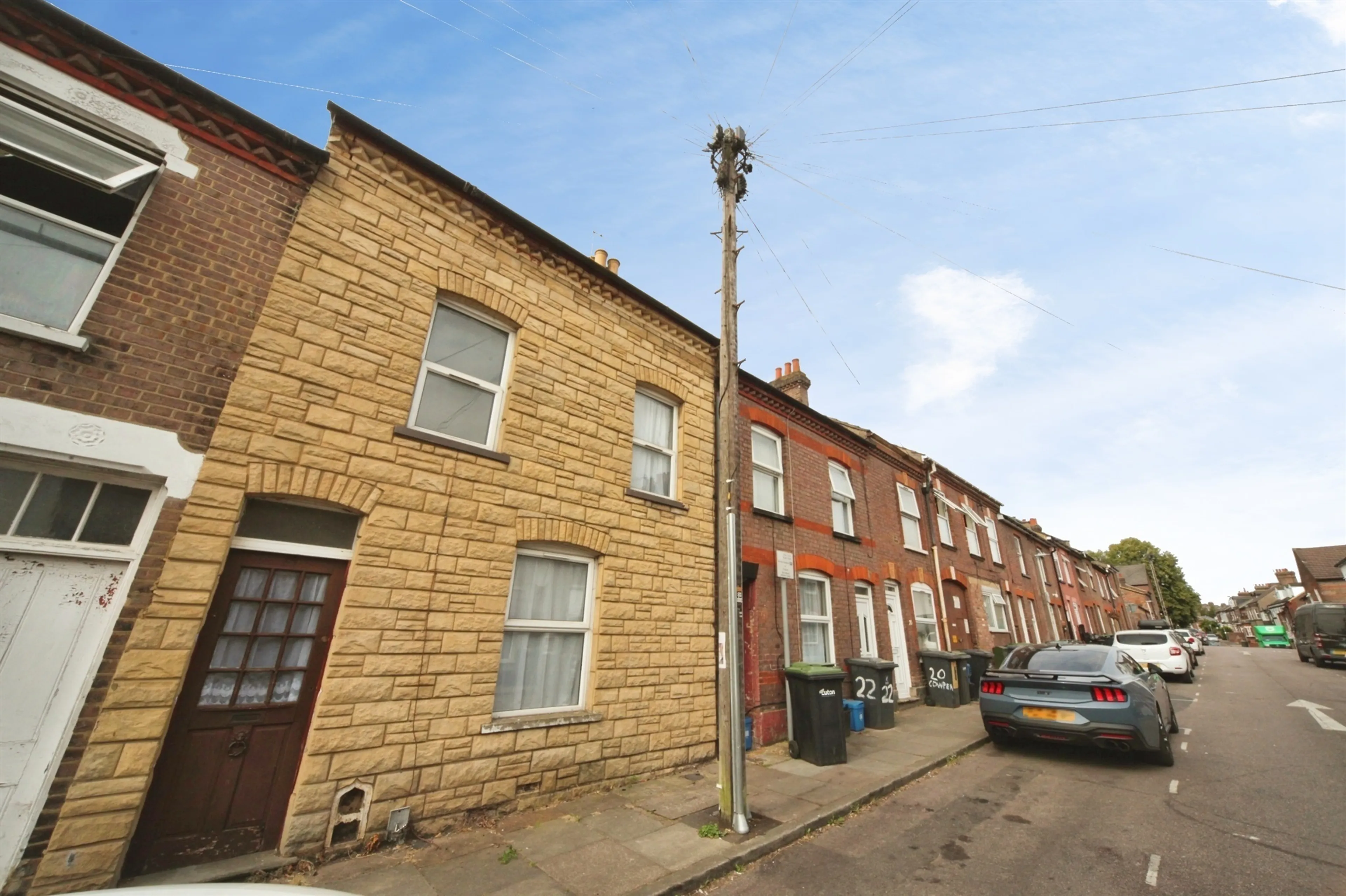 Property photo 0