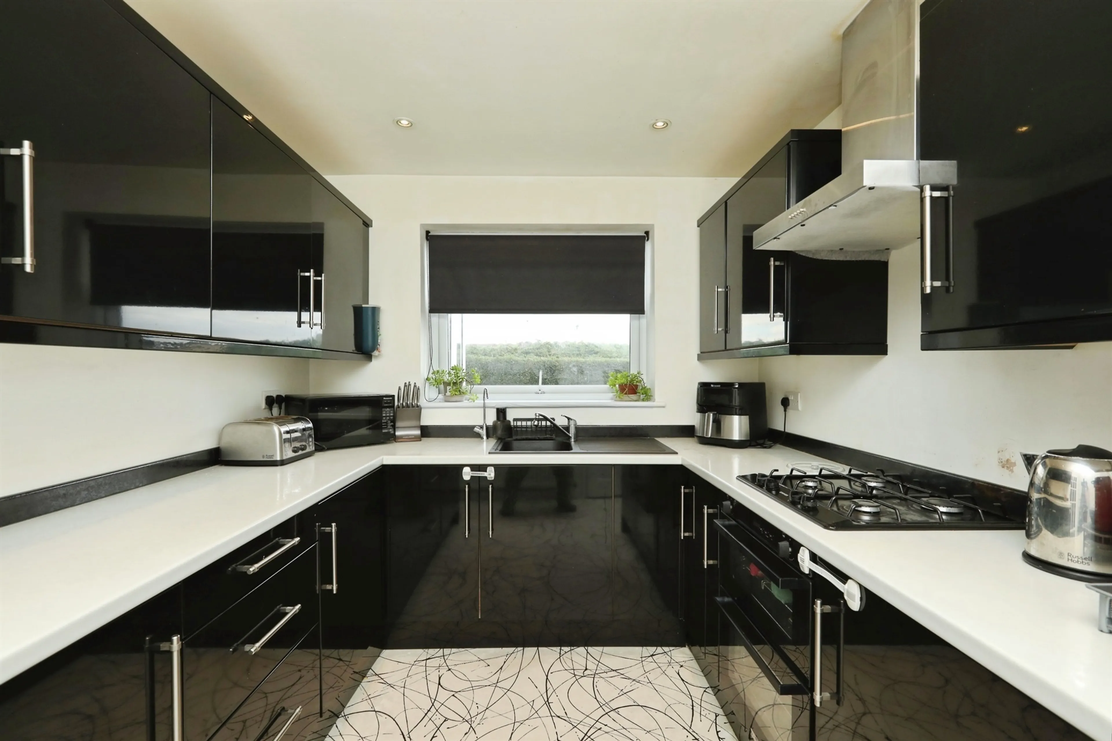 Property at Harrogate Road, Swallownest, Sheffield