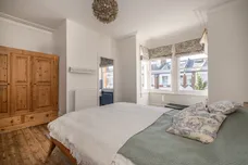 Wilton Avenue, London, W4 photo 9
