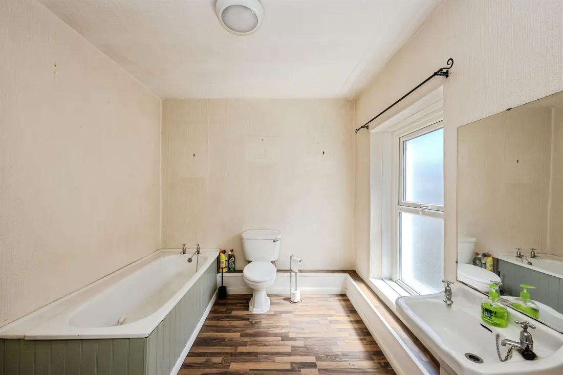 Property photo 17