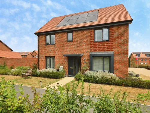 Cheviot Street, Hellingly, Hailshamphoto