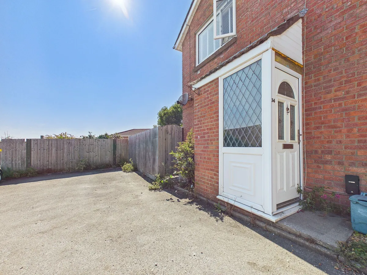 Murlande Way, Rhoose CF62