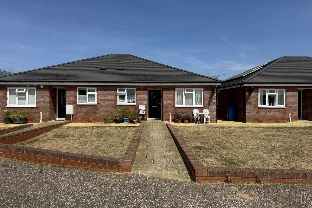 Bridge Road, Desborough, Kettering