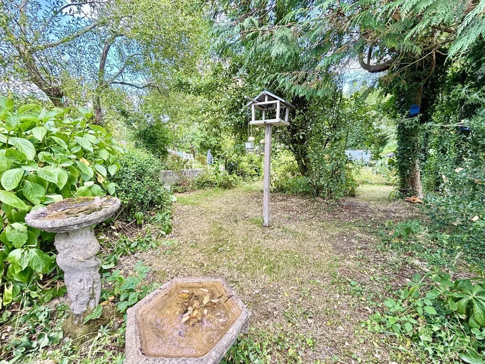 Property carousel item 29