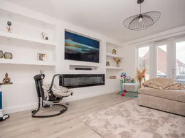 Clarendon Close, Corby thumb 3