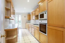 Clevedon Road Richmond TW1 photo 1
