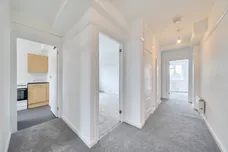 Bishopric Court Horsham RH12 photo 2