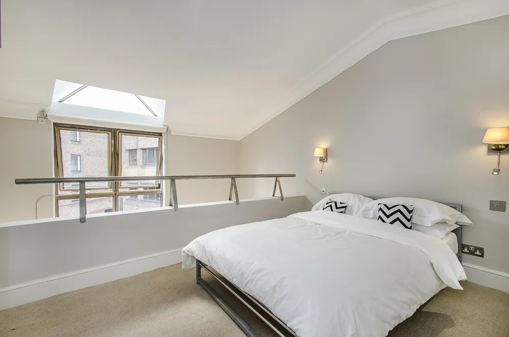 Whittaker Street London SW1W photo 4