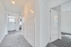 Bishopric Court Horsham RH12 photo 6