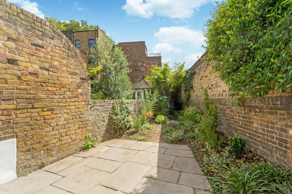 Wharton Street London WC1X photo 6