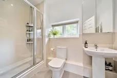 Mulberry Way, Ashtead KT21 photo 8
