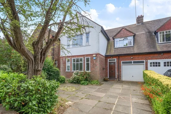Bancroft Avenue London N2