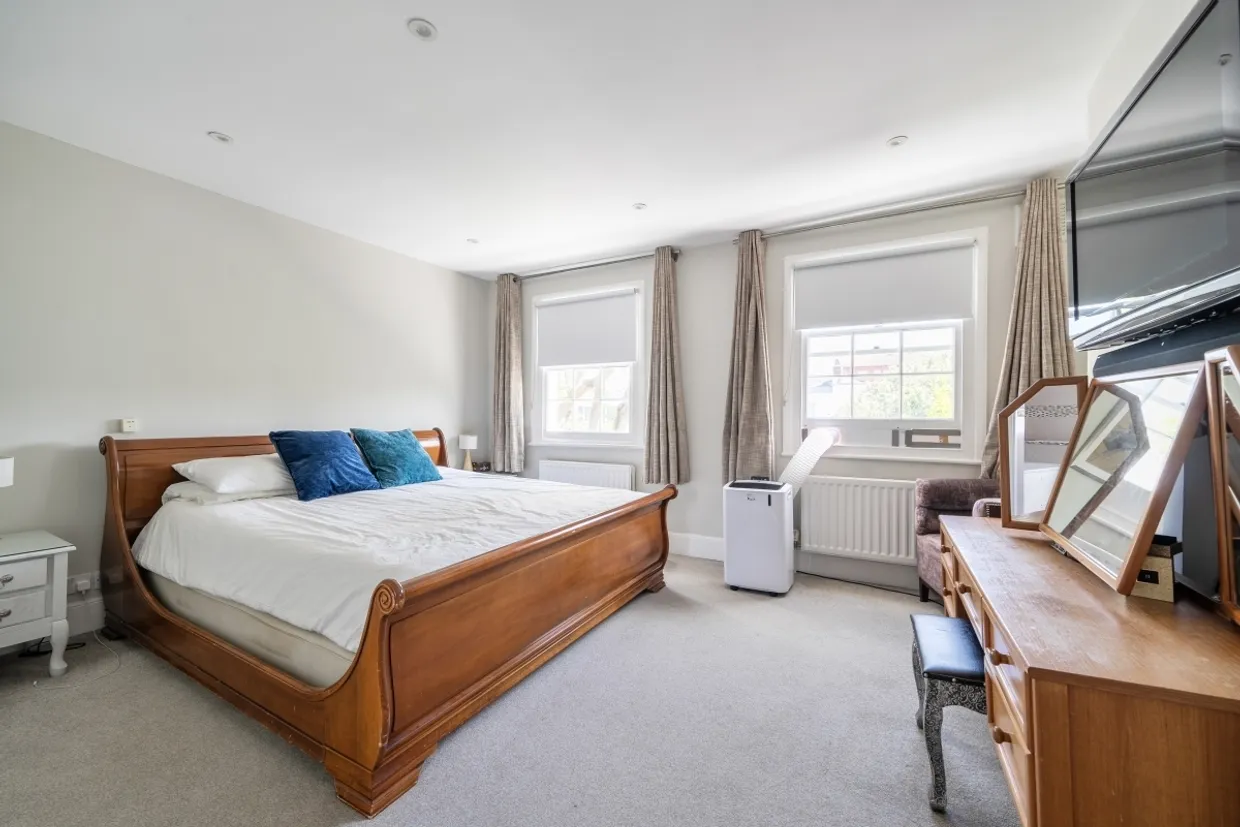 St. Johns Wood Terrace London NW8 photo 6