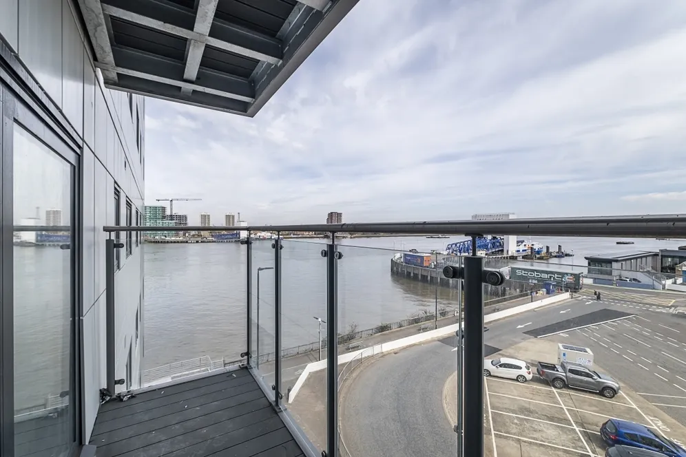 Mast Quay London SE18 photo 6