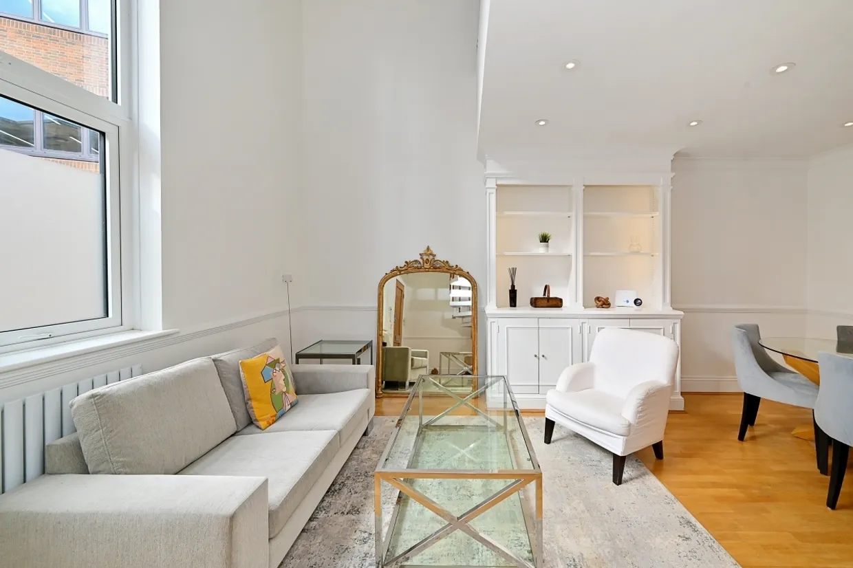 Whittaker Street London SW1W photo 18