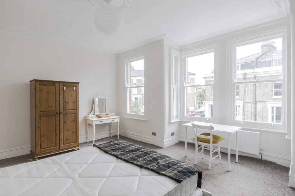 Fitzwilliam Road, SW4 photo 14