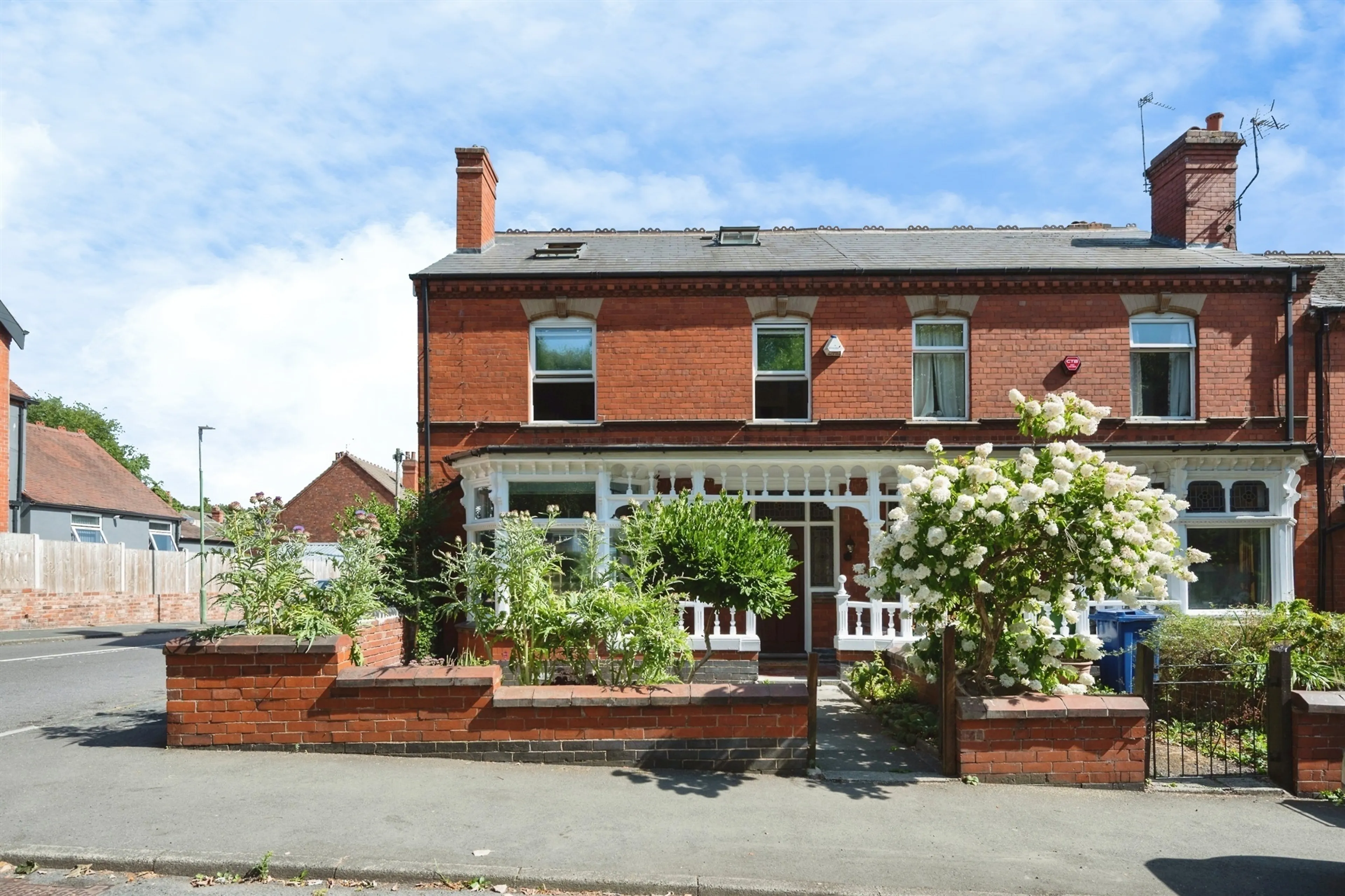 Property photo 0