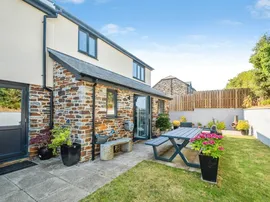 Park An Garrek, Cargreen, Saltash thumb 3